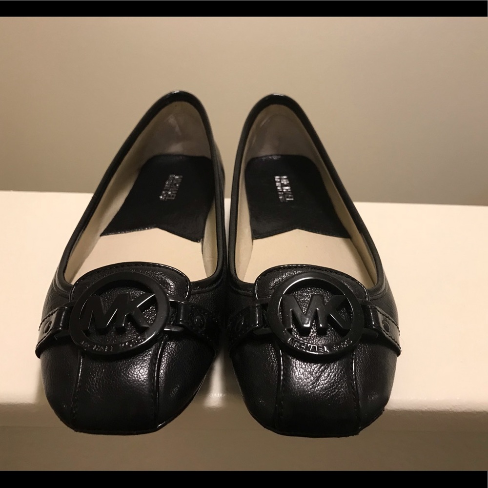Michael Kors flats